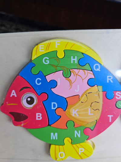 Wooden Fish Alphabet Puzzle – 26-Piece A-Z Ocean Jigsaw, Montessori ABC Learning Toy for Toddlers & Preschool Kids, Colorful Sea Creature Educational Gift (Ages 2–5)